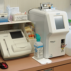 血球計算器＆HbA1c測定器